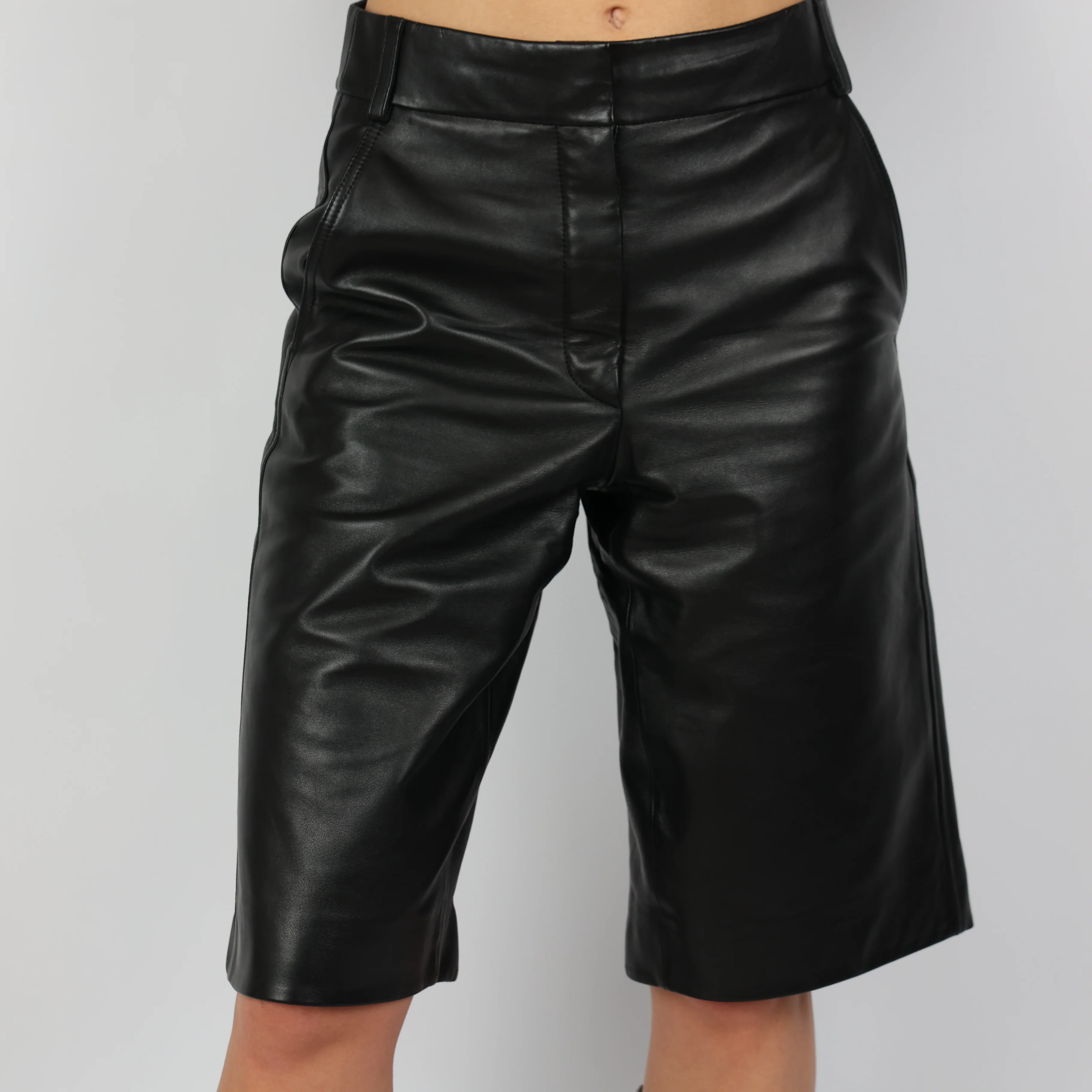 Shorts, UK Size 6 - Image 3