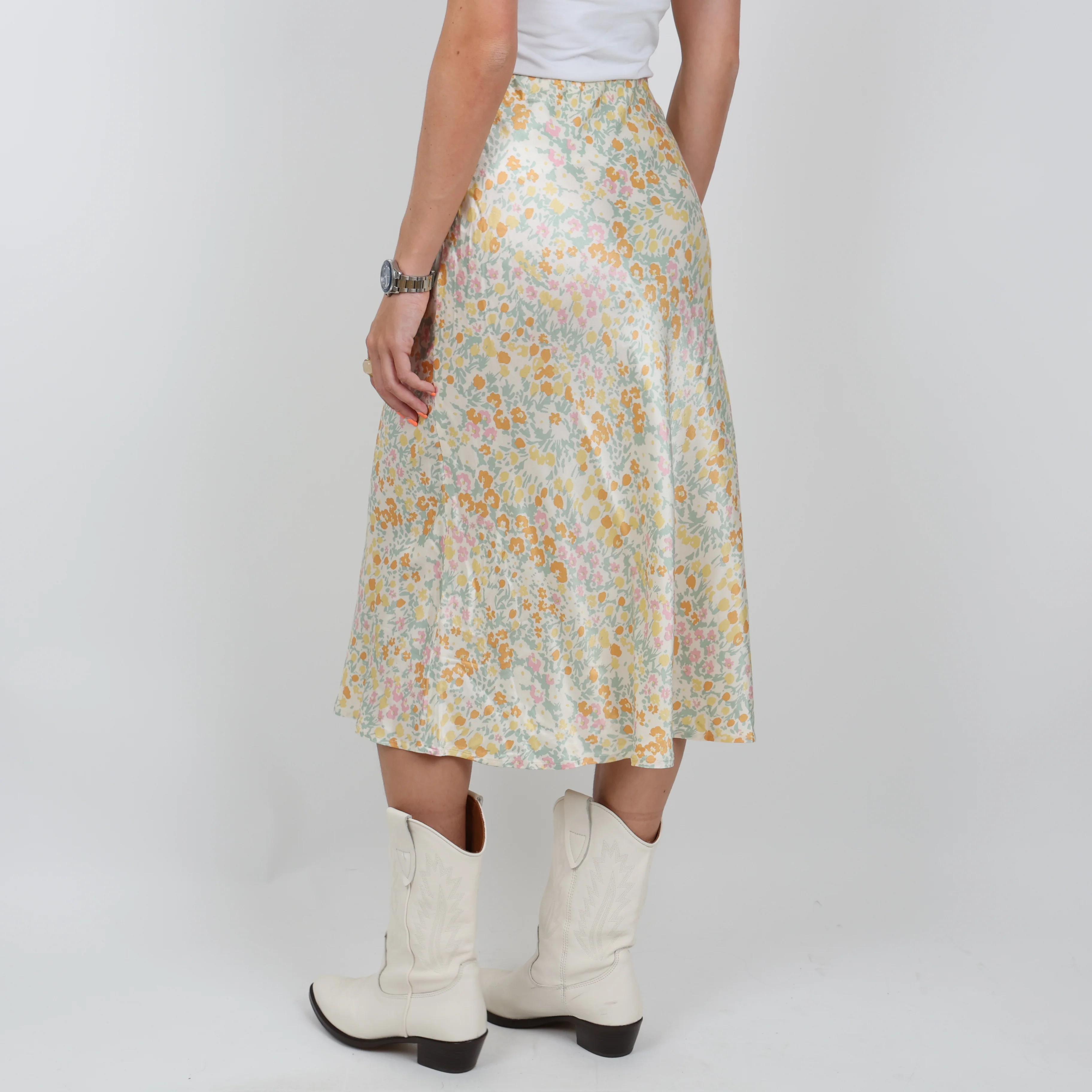 Skirt, UK Size 6 - Image 3