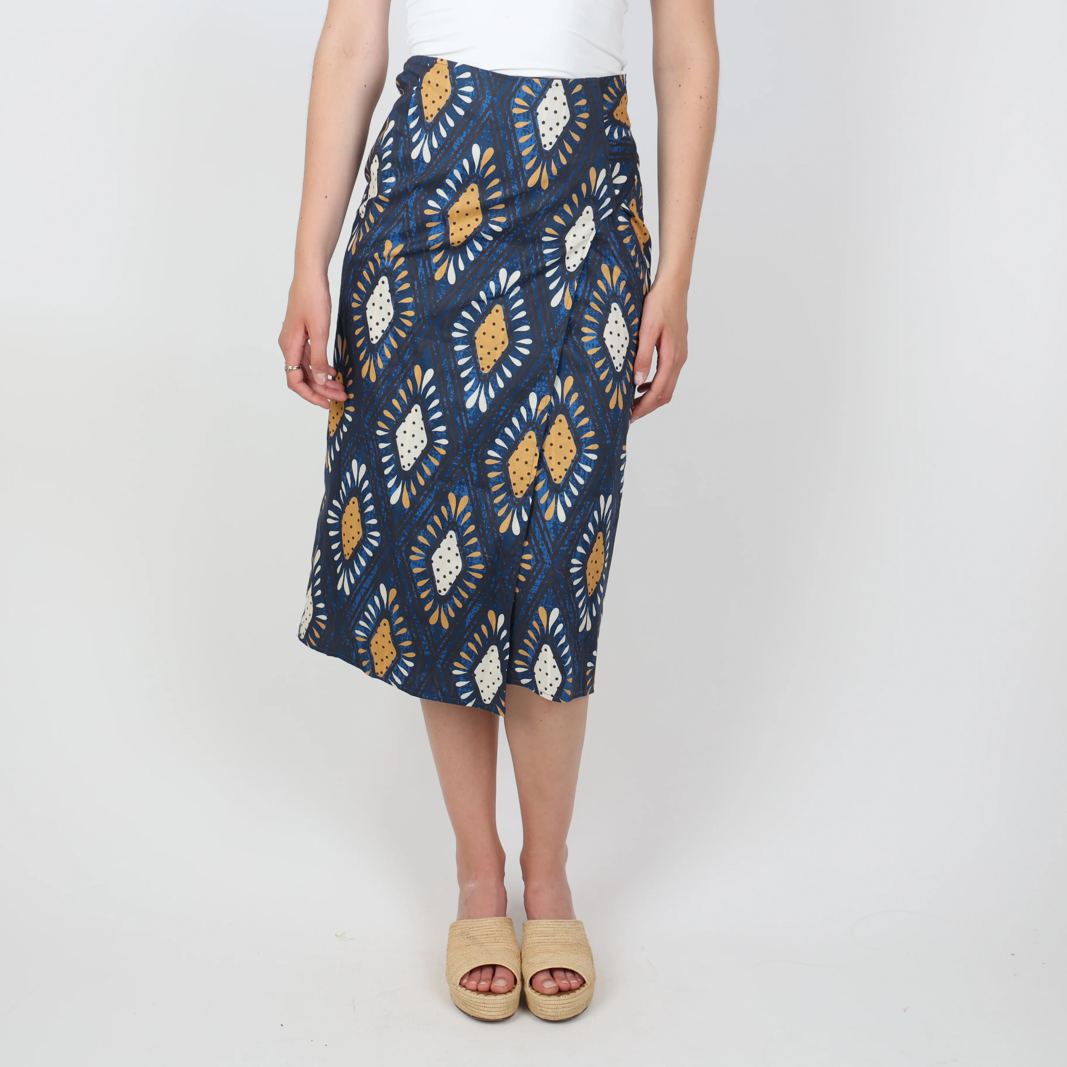 Skirt, UK Size 8 - Image 2