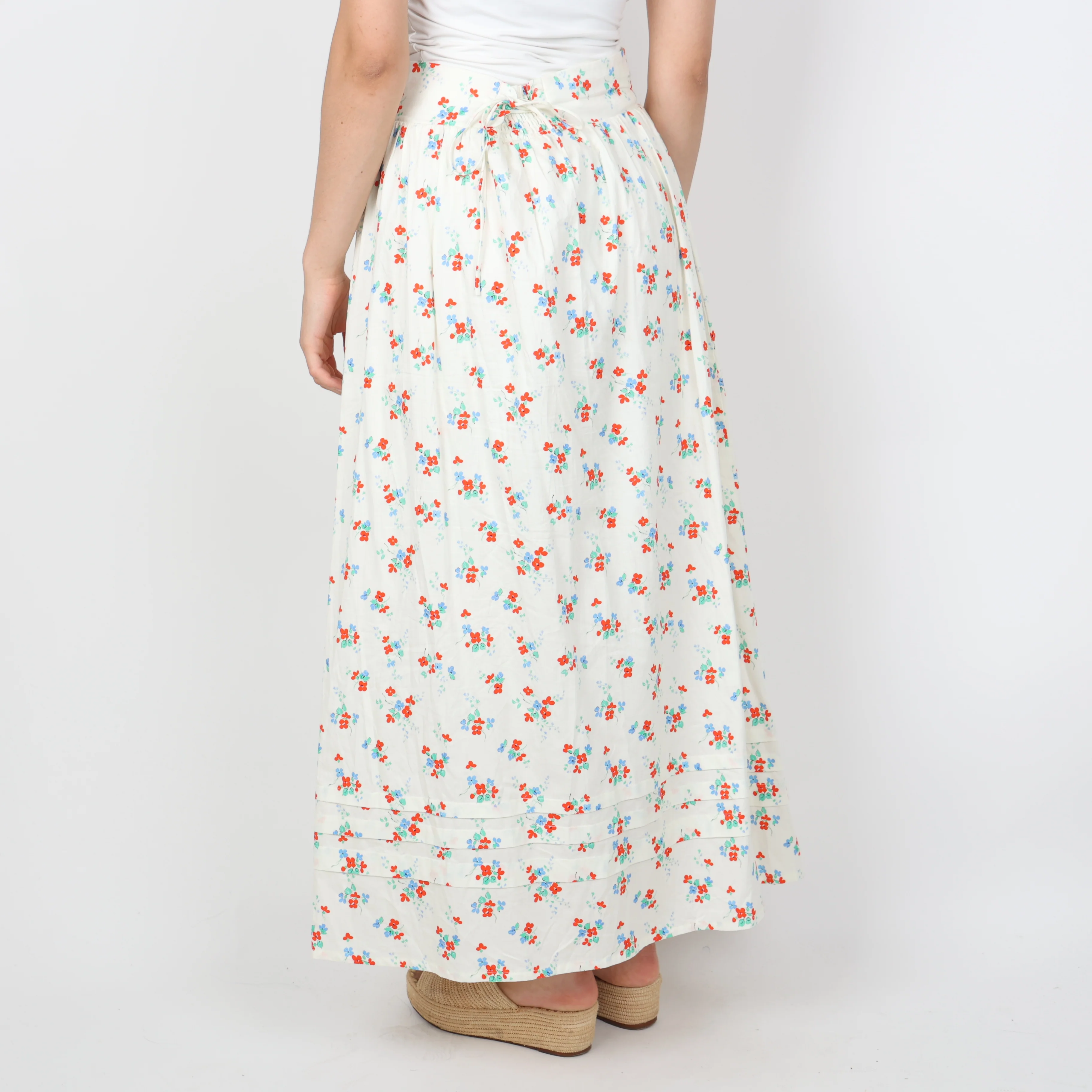 Skirt, UK Size 12 - Image 3