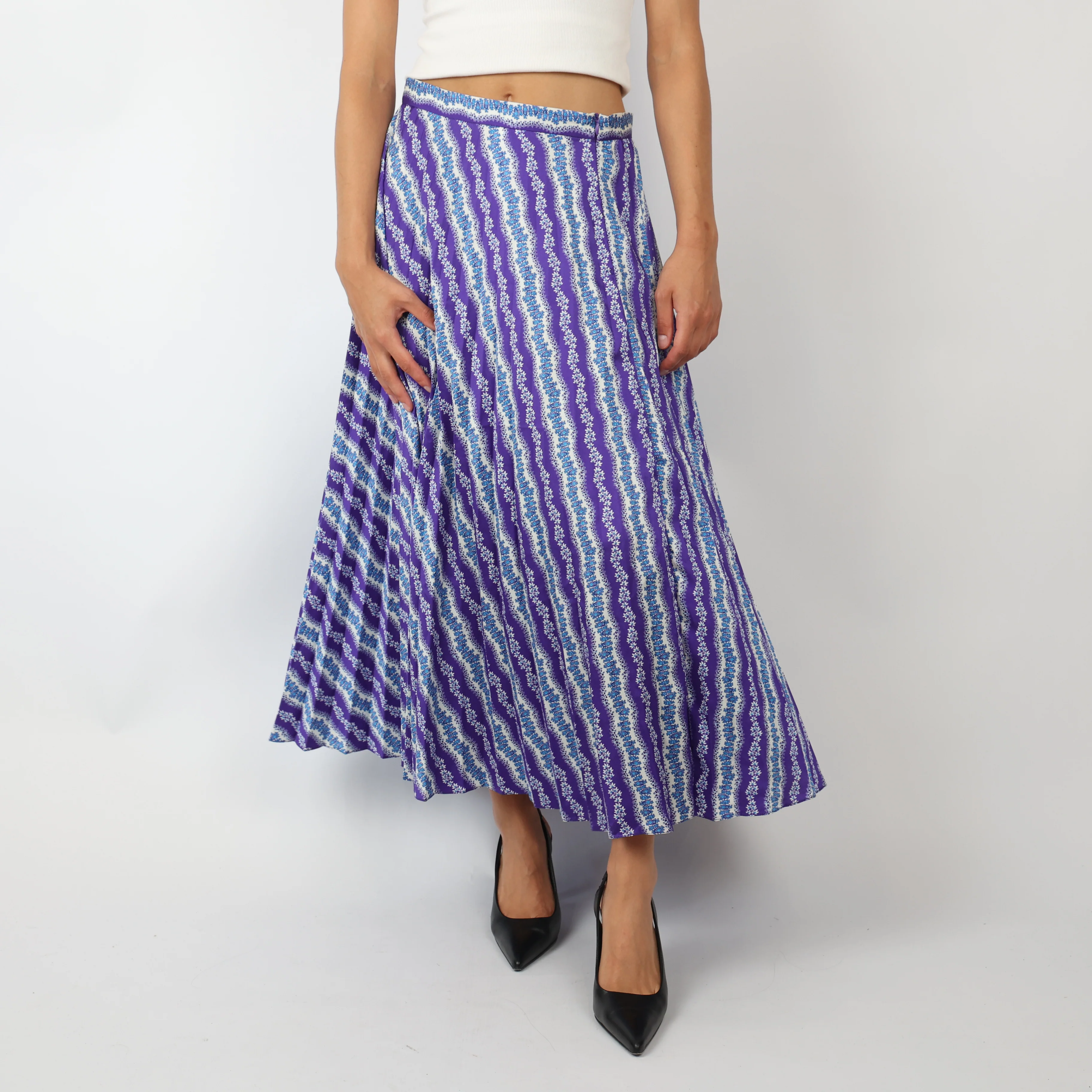 Skirt, UK Size 12 - Image 2
