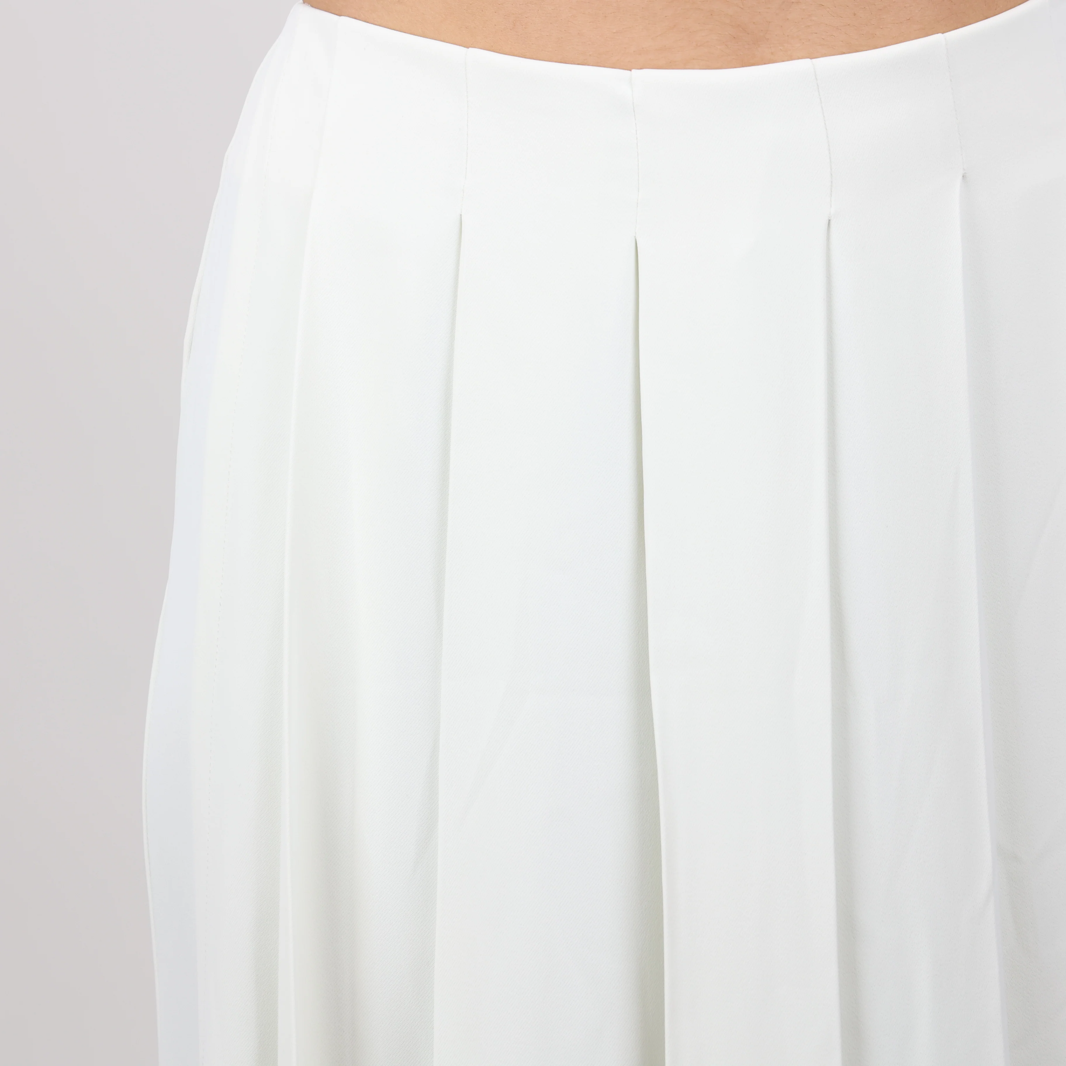 Skirt, UK Size 6 - Image 4