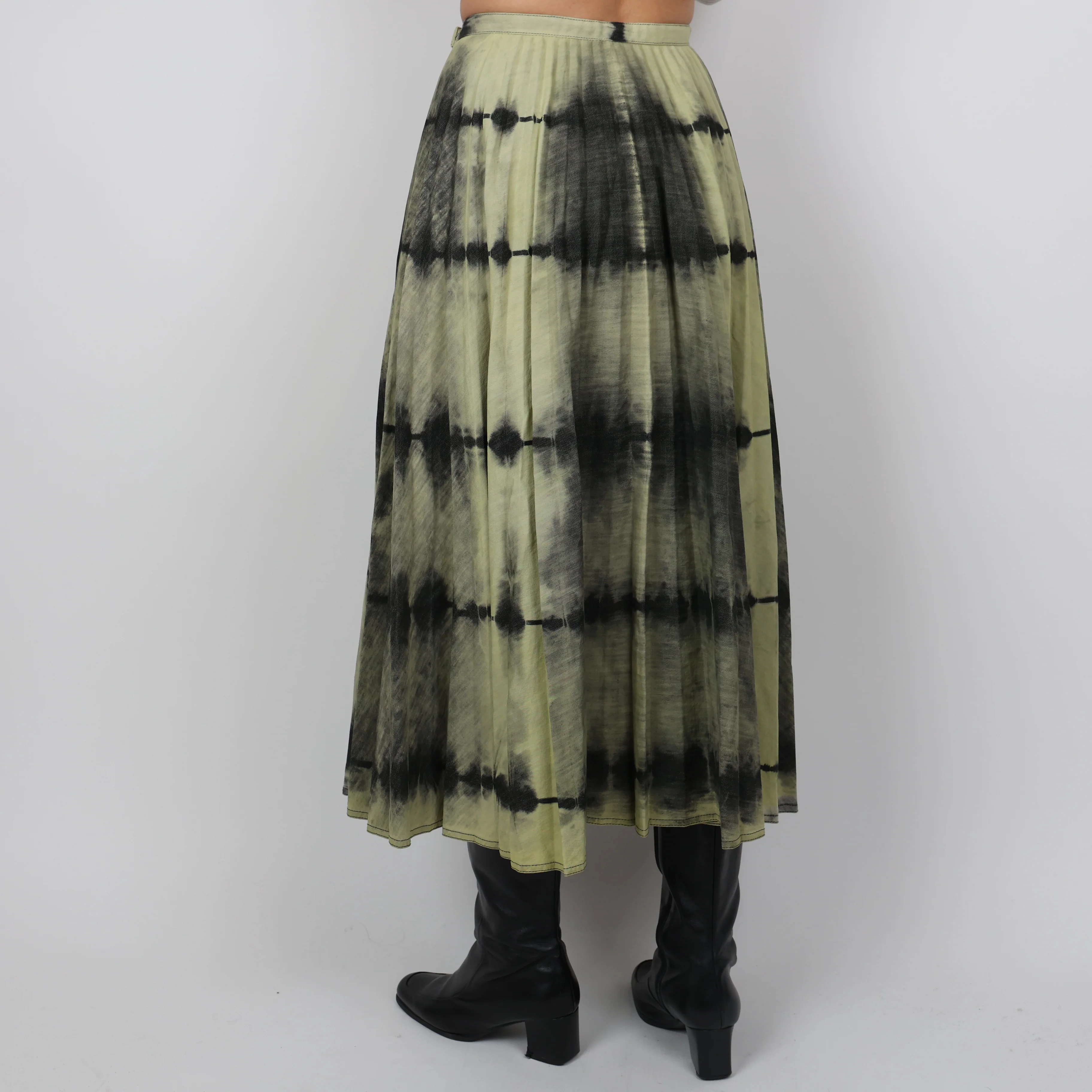 Skirt, UK Size 18 - Image 3