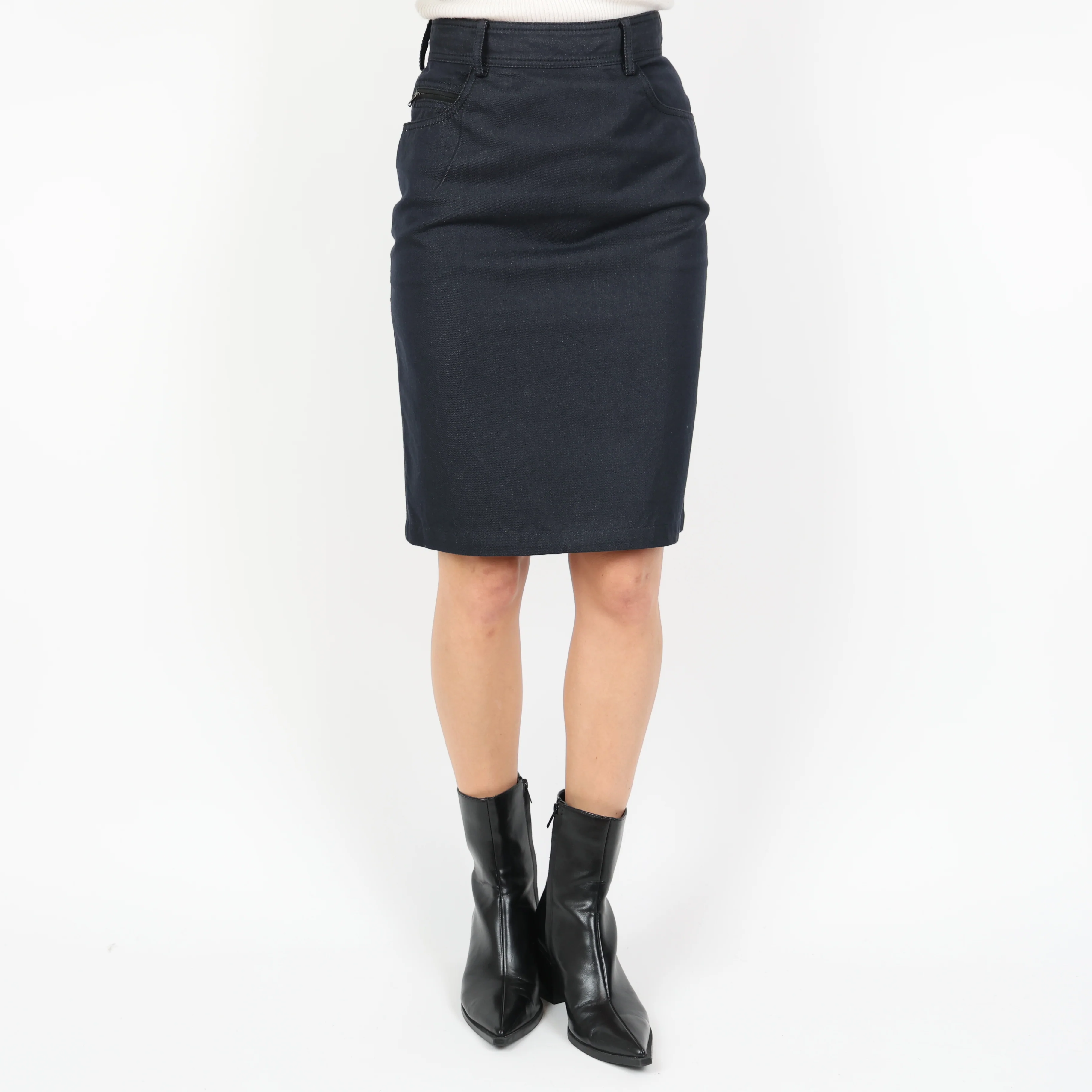 Skirt, UK Size 8 - Image 2