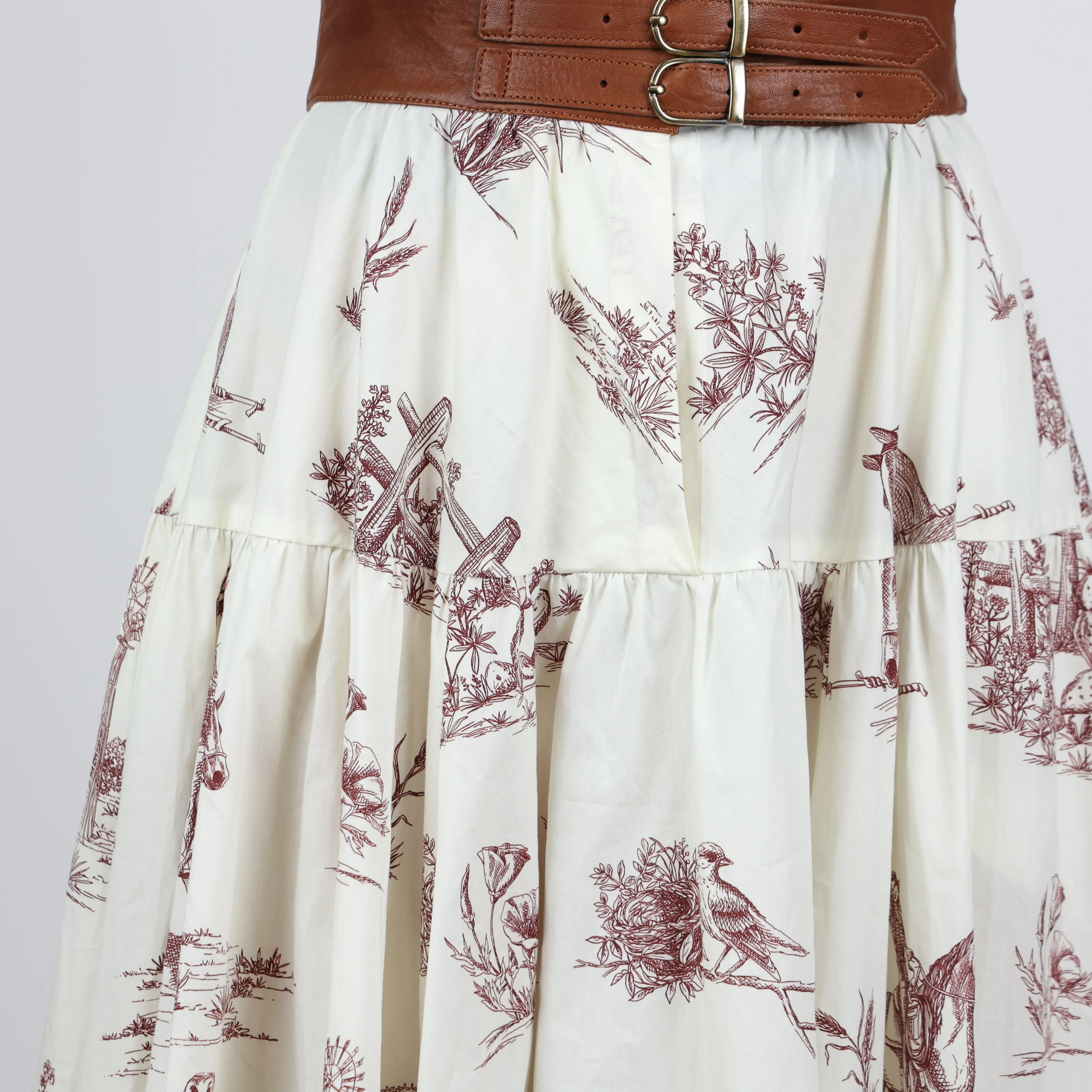 Skirt, UK Size 8 - Image 4