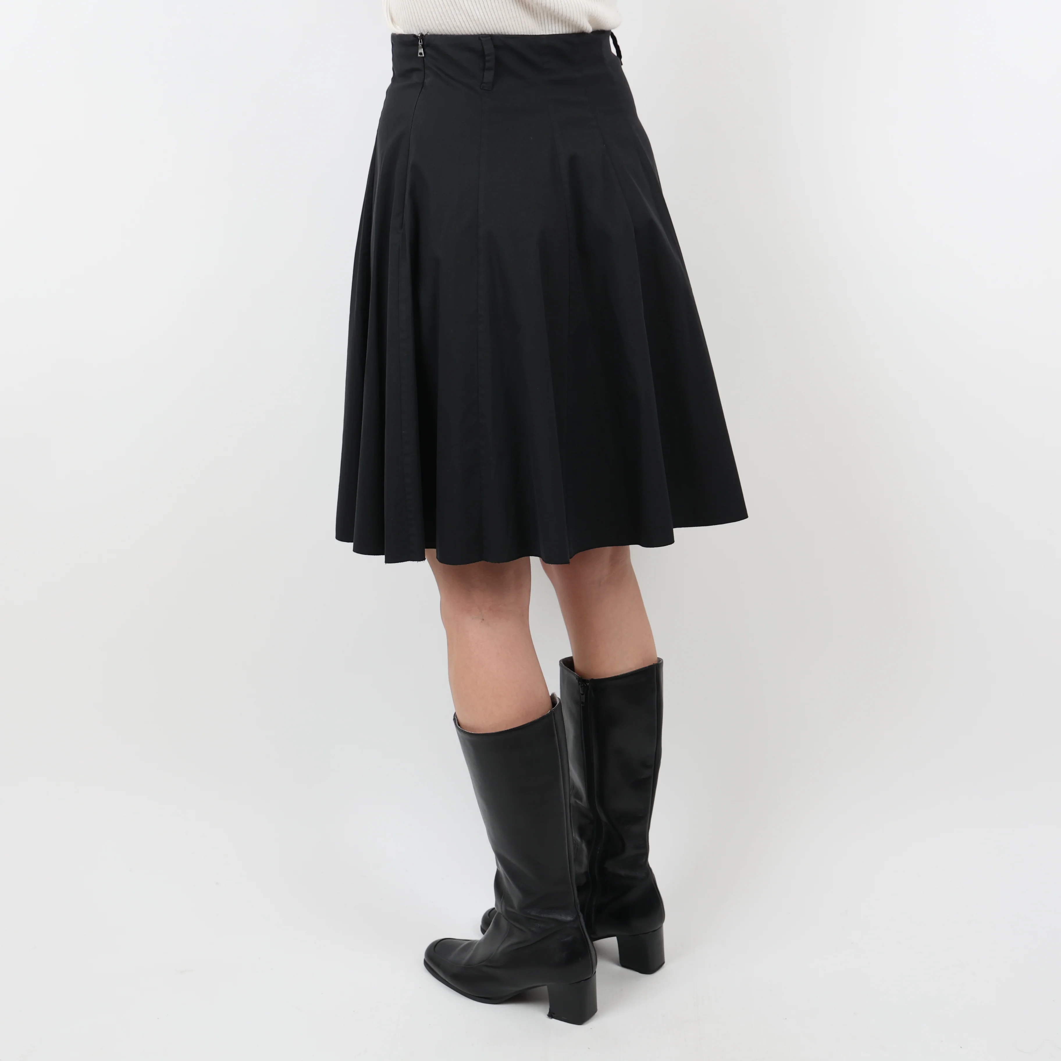 Skirt, UK Size 8 - Image 2