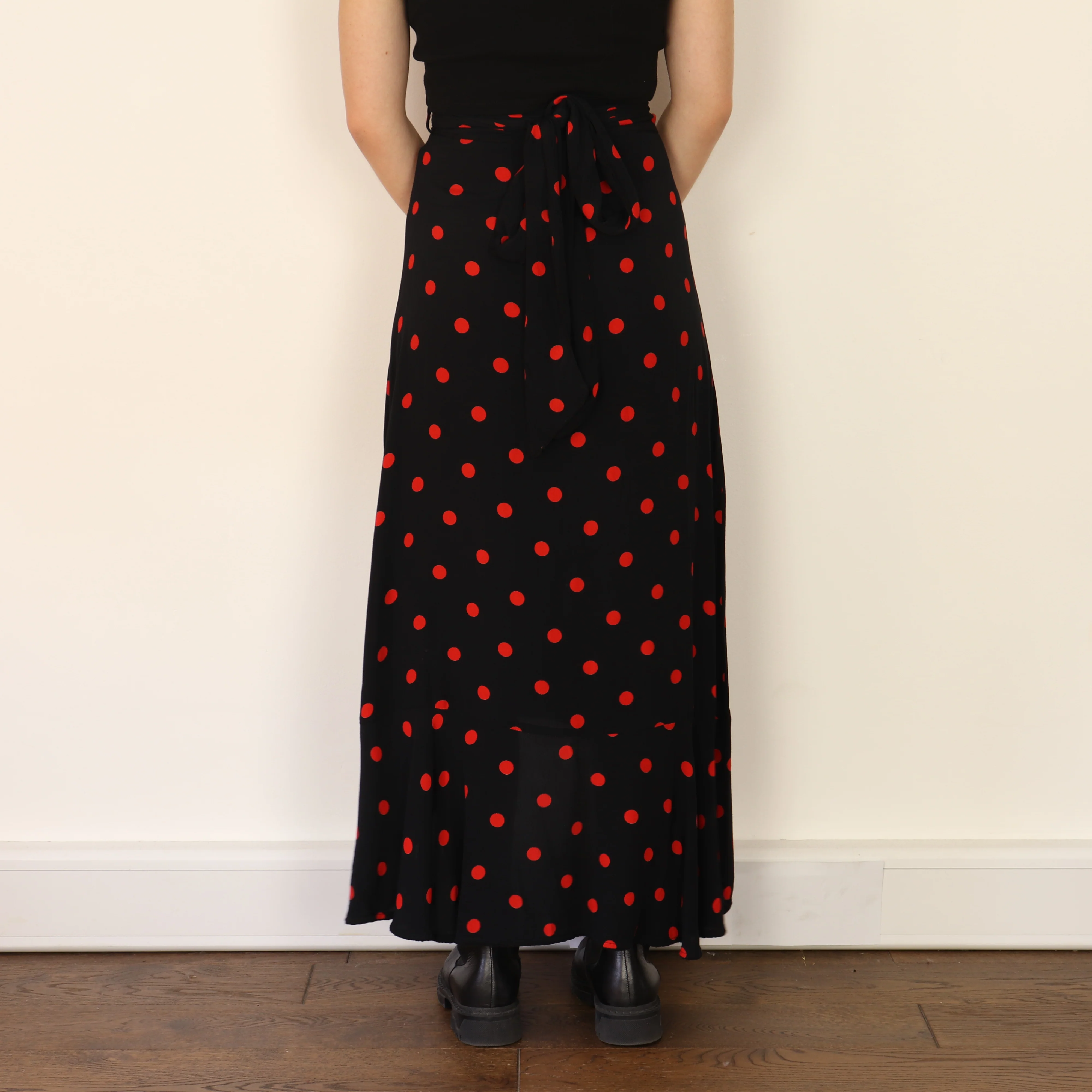 Skirt, UK Size 8 - Image 3