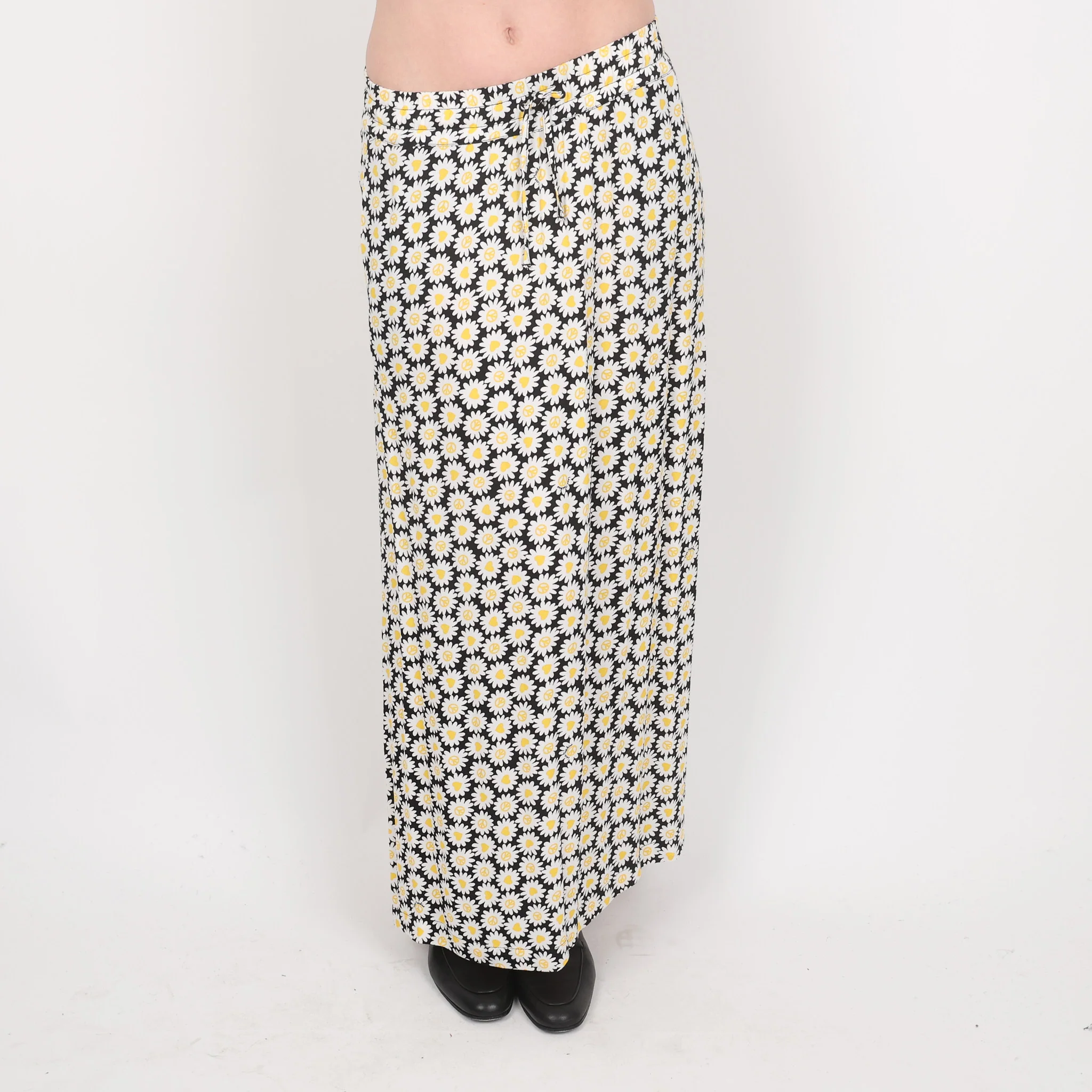 Skirt, UK Size 6 - Image 3