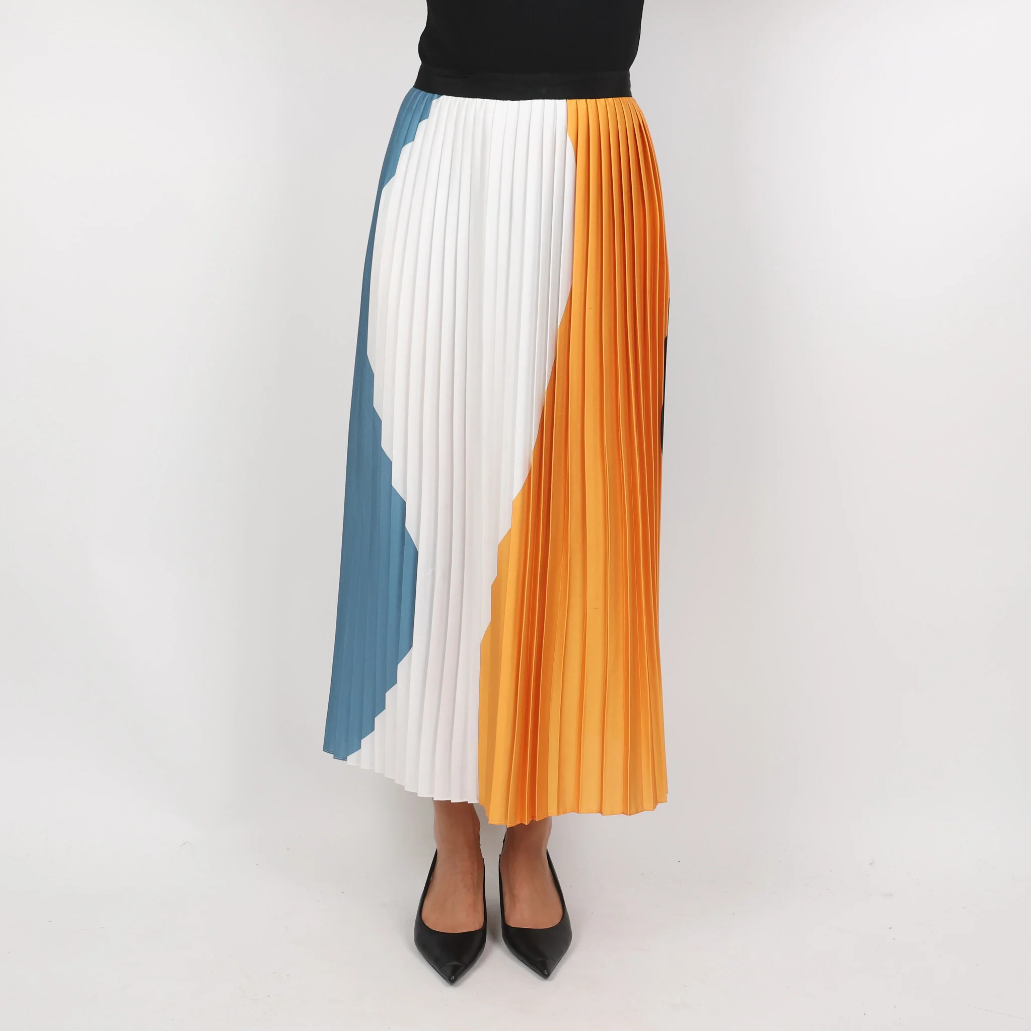 Skirt, UK Size 8 - Image 2