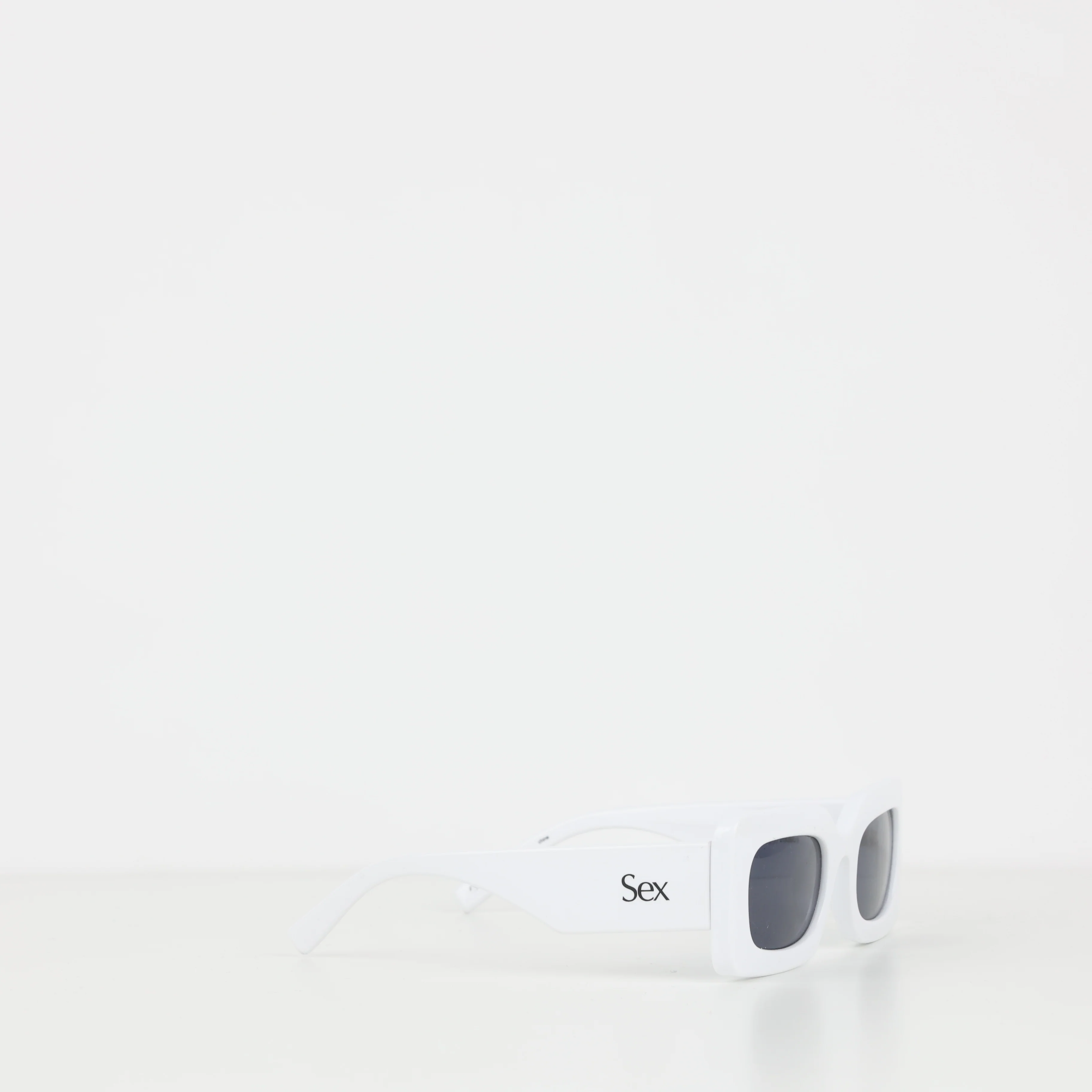 Sunglasses, UK Size One Size - Image 3