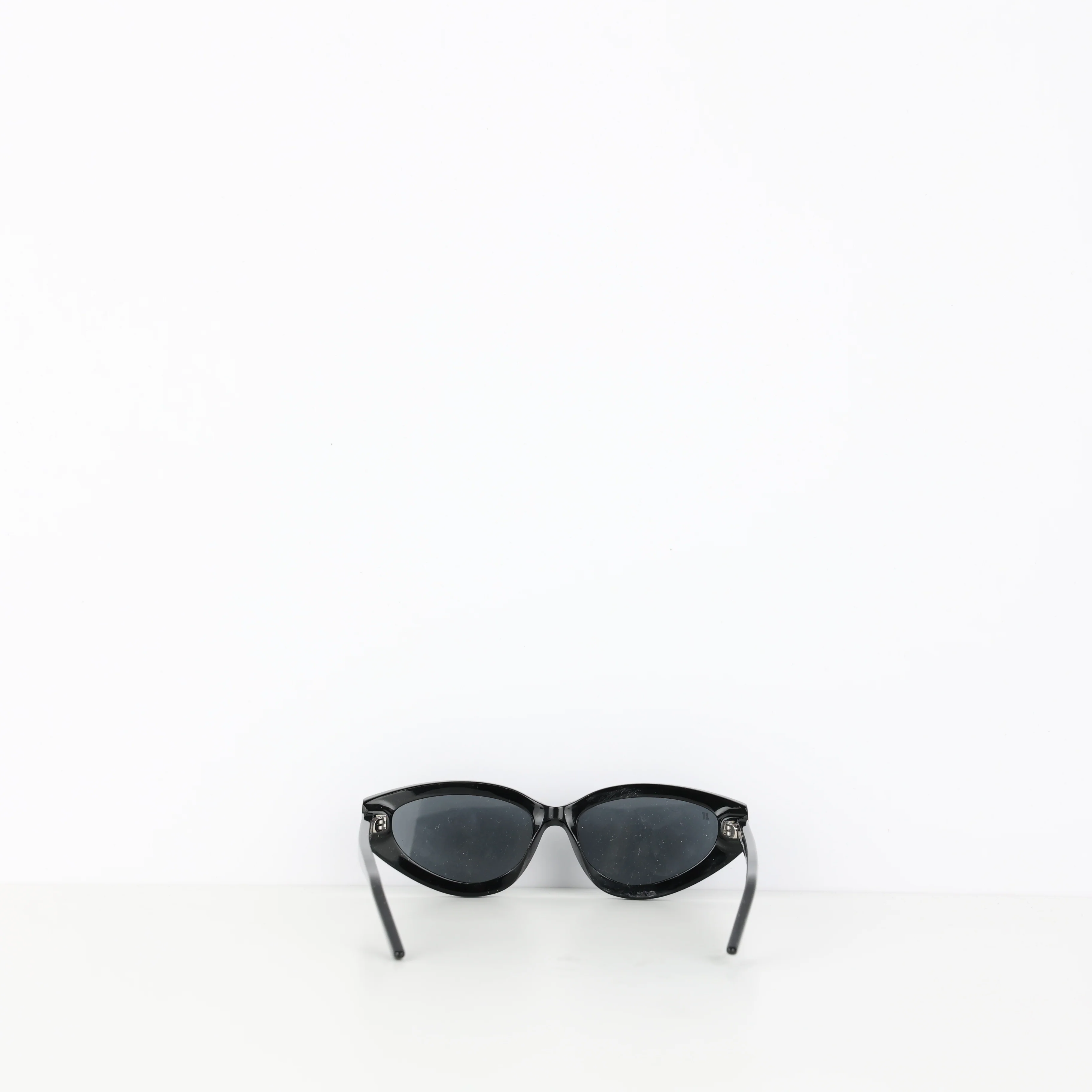 Sunglasses, UK Size One Size - Image 3