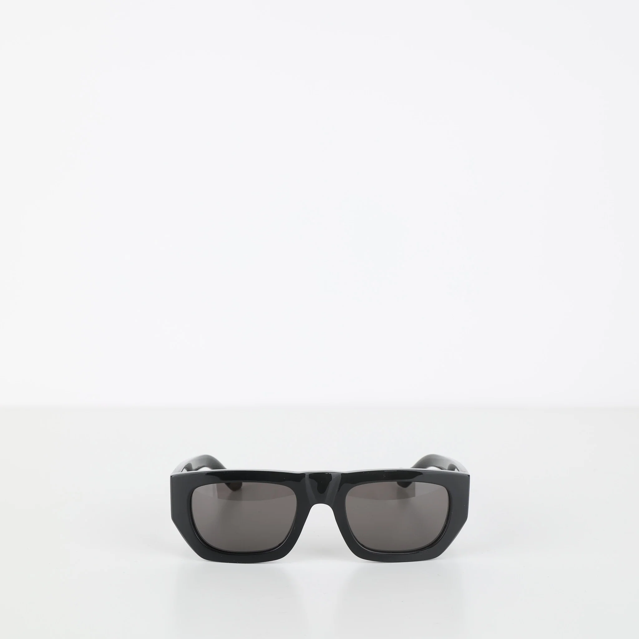 Sunglasses, UK Size One Size