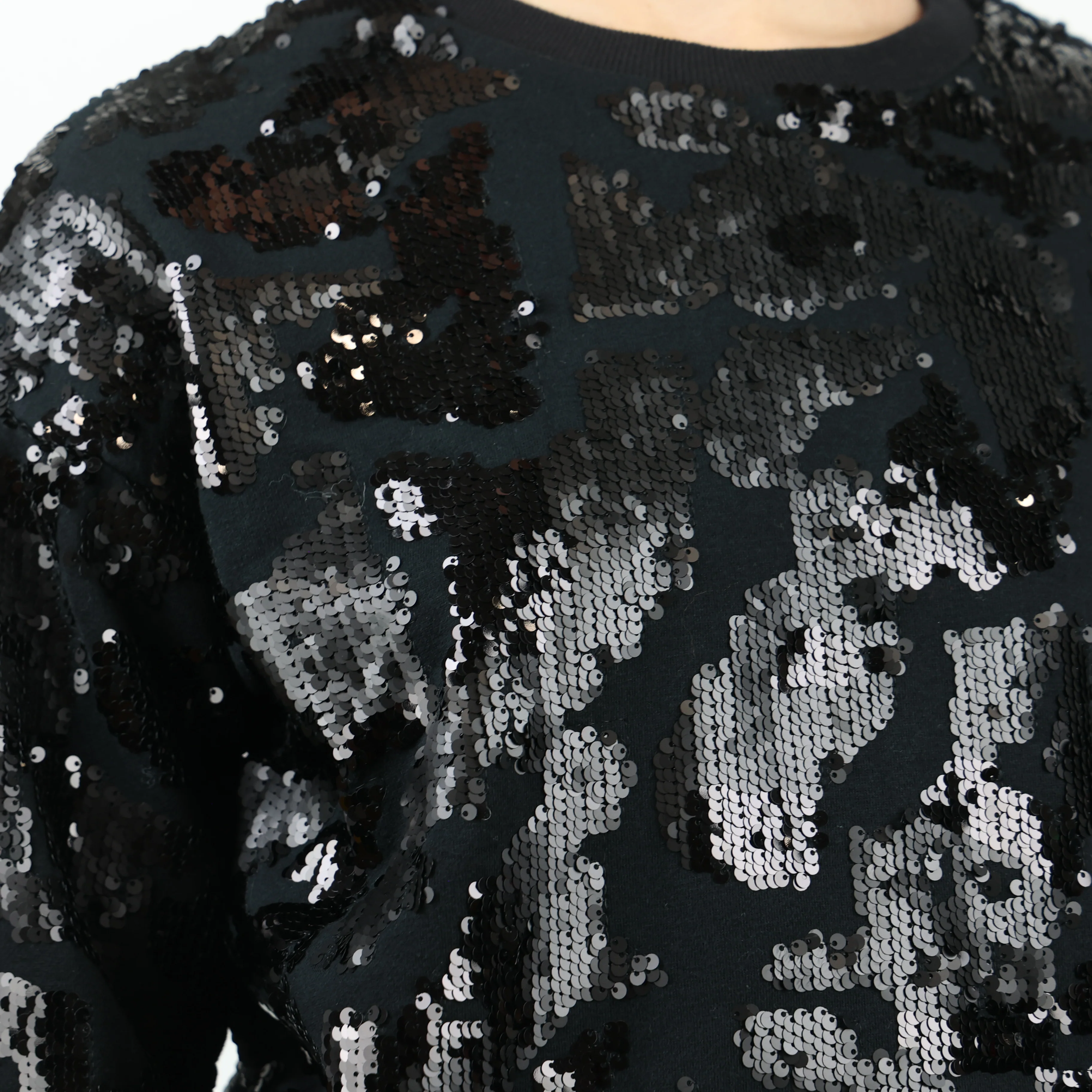 Sweatshirt, UK Size 6 - Image 4