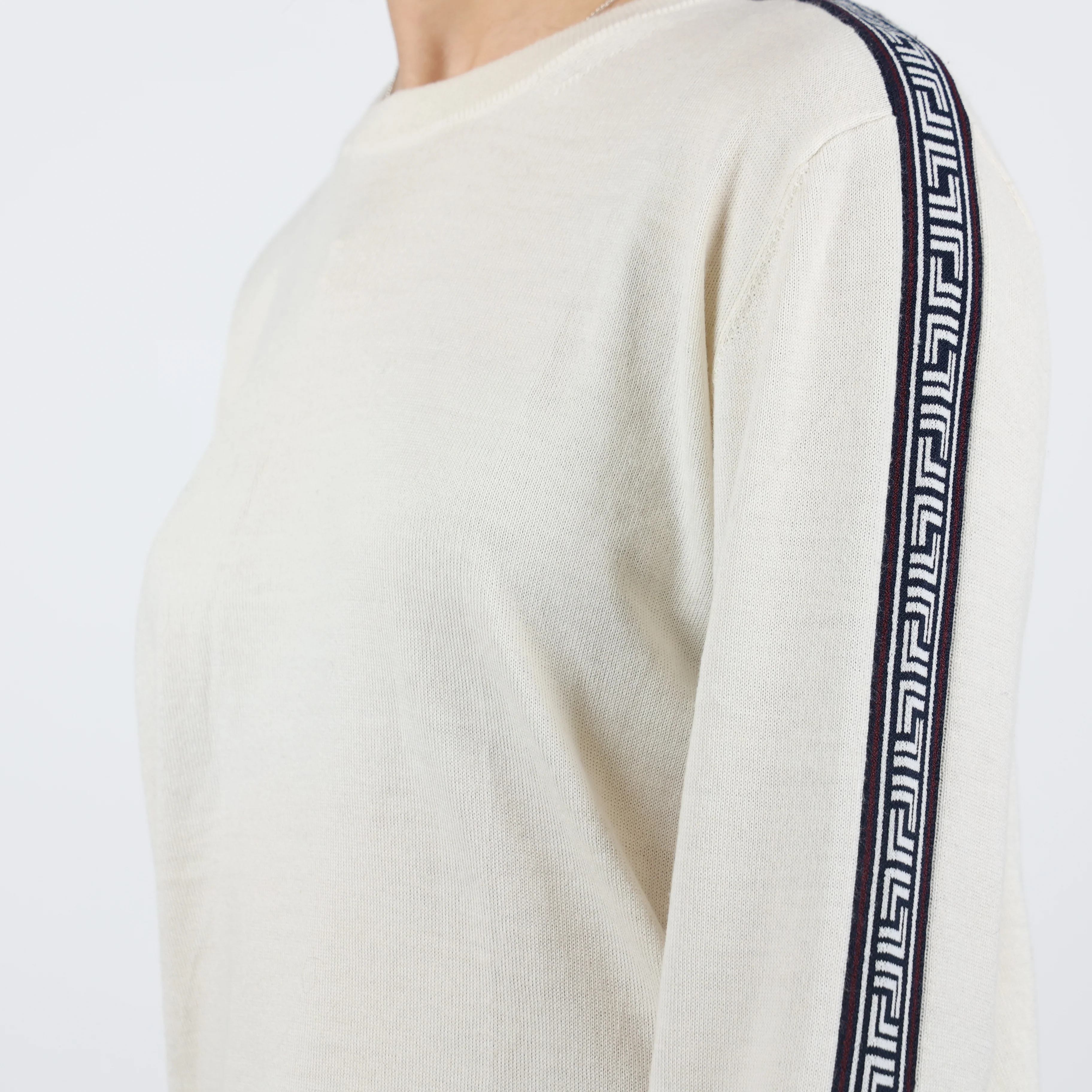 Sweatshirt, UK Size 16 - Image 4