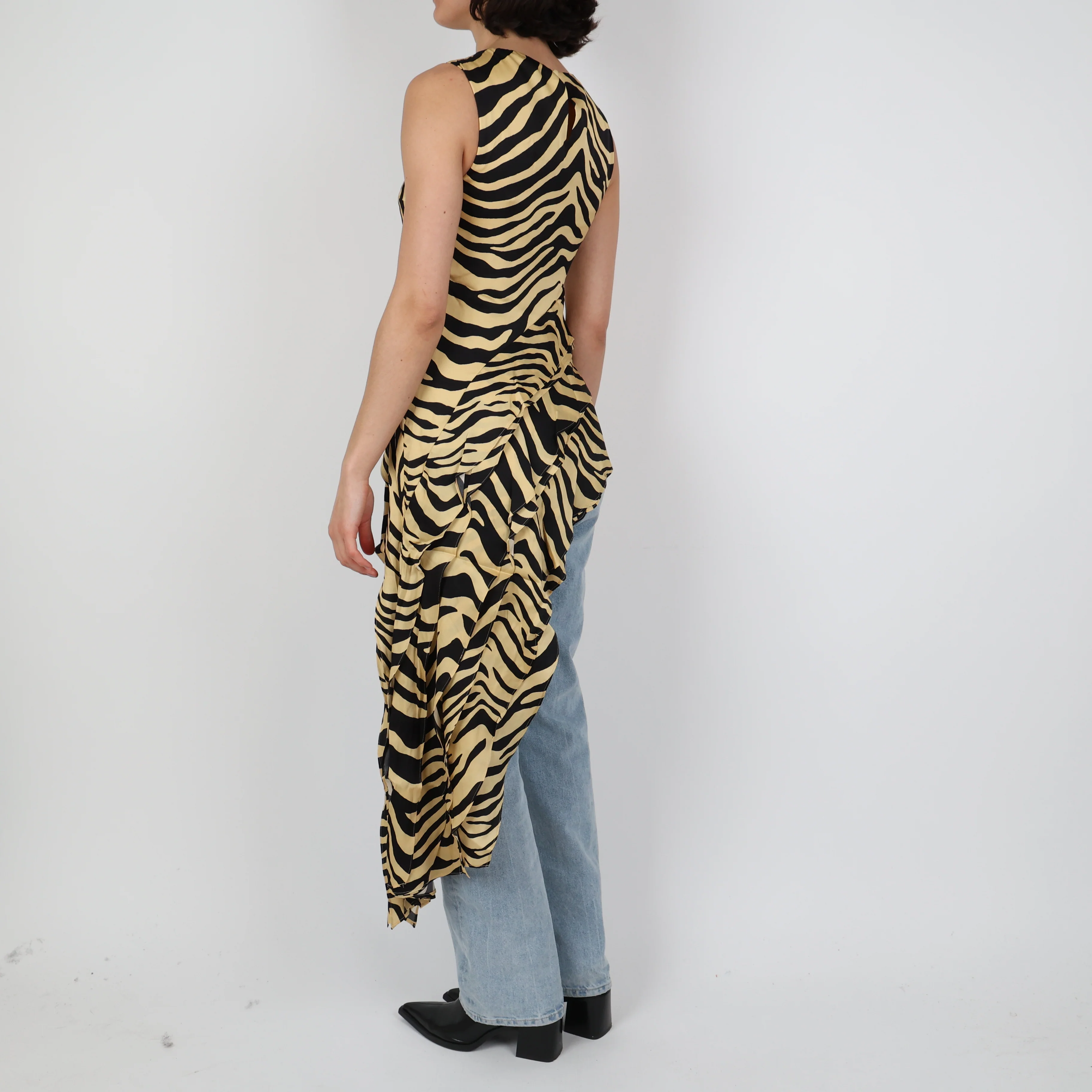 Top, UK Size 6 - Image 4