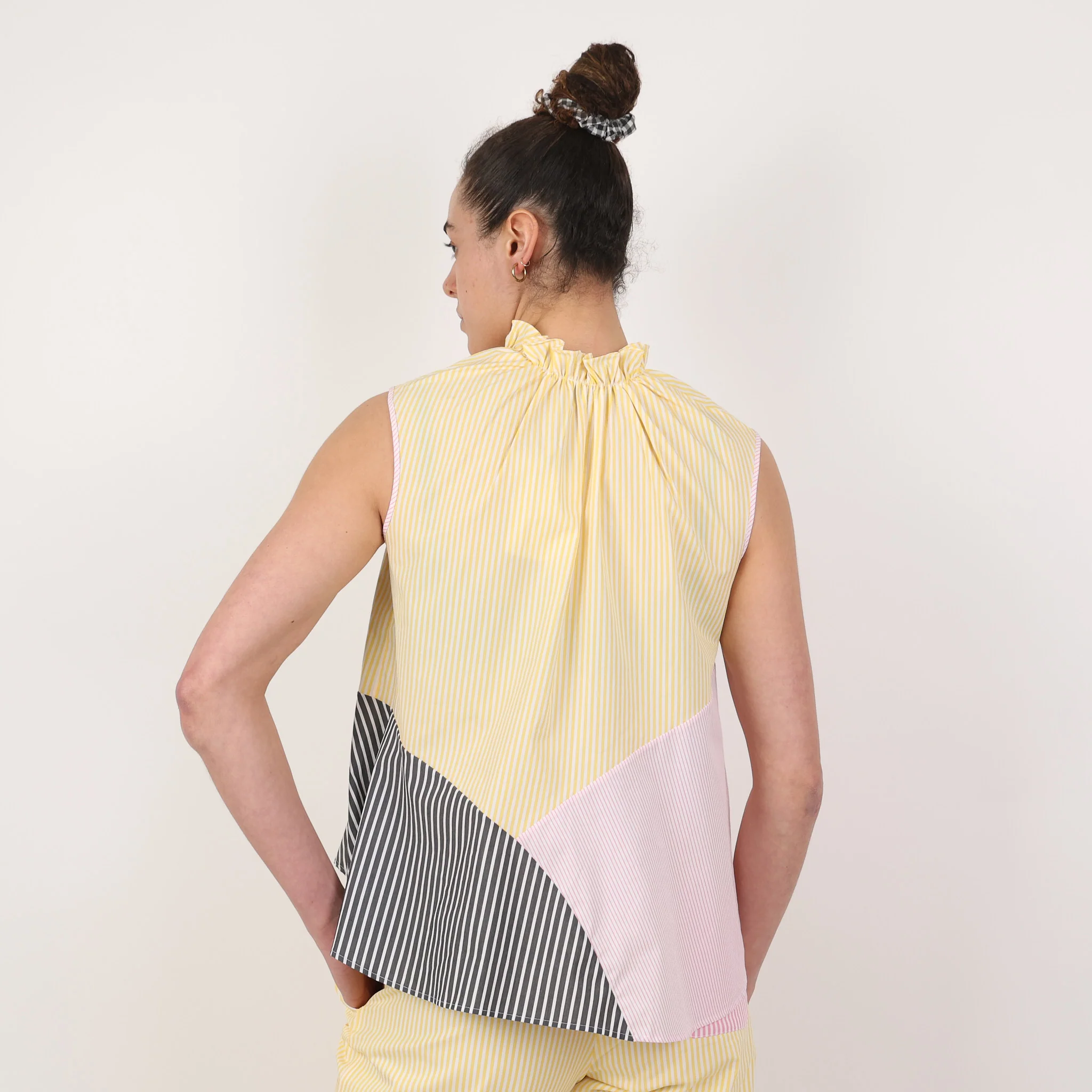 Top, UK Size 10 - Image 2