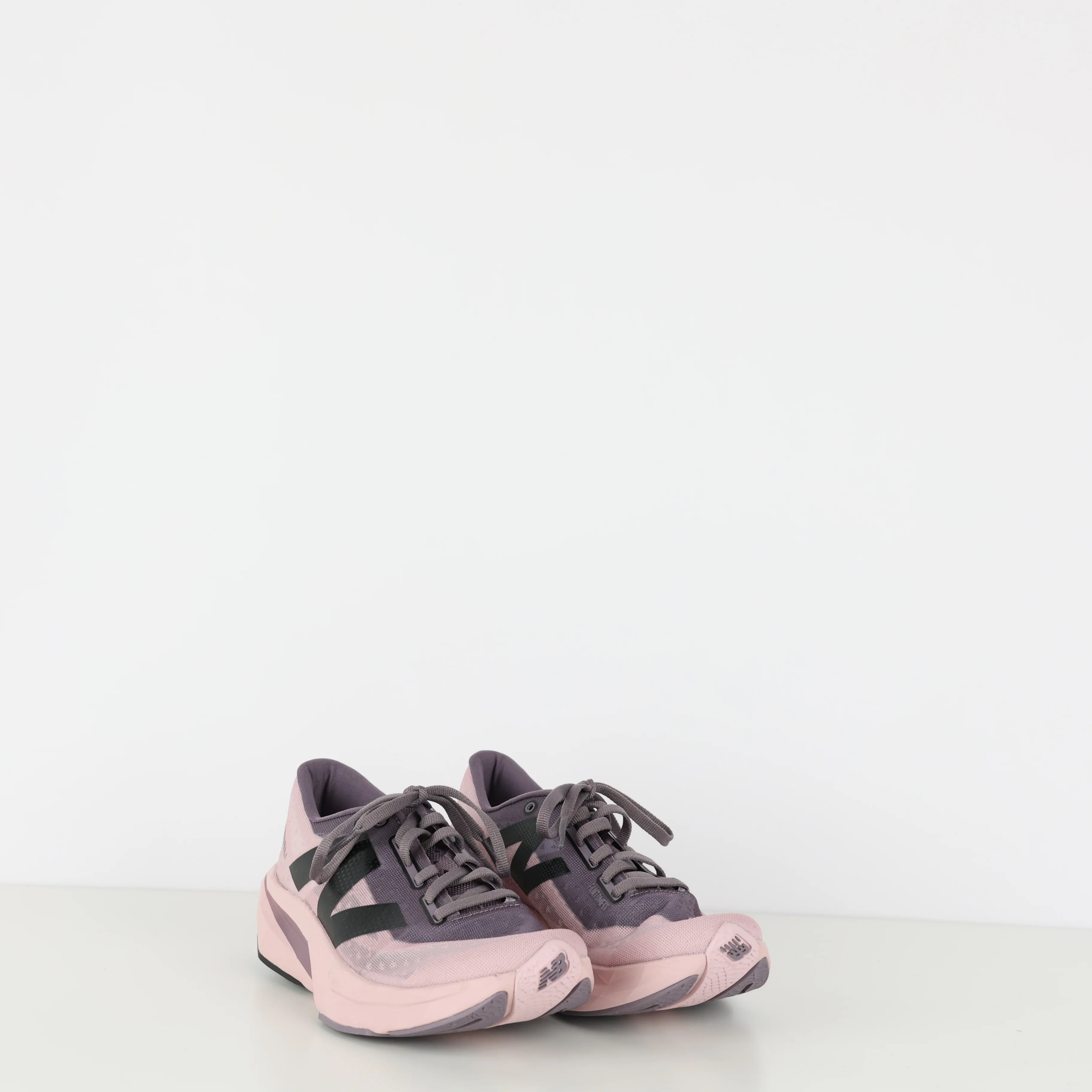 Trainers , Shoe Size 36 - Image 3
