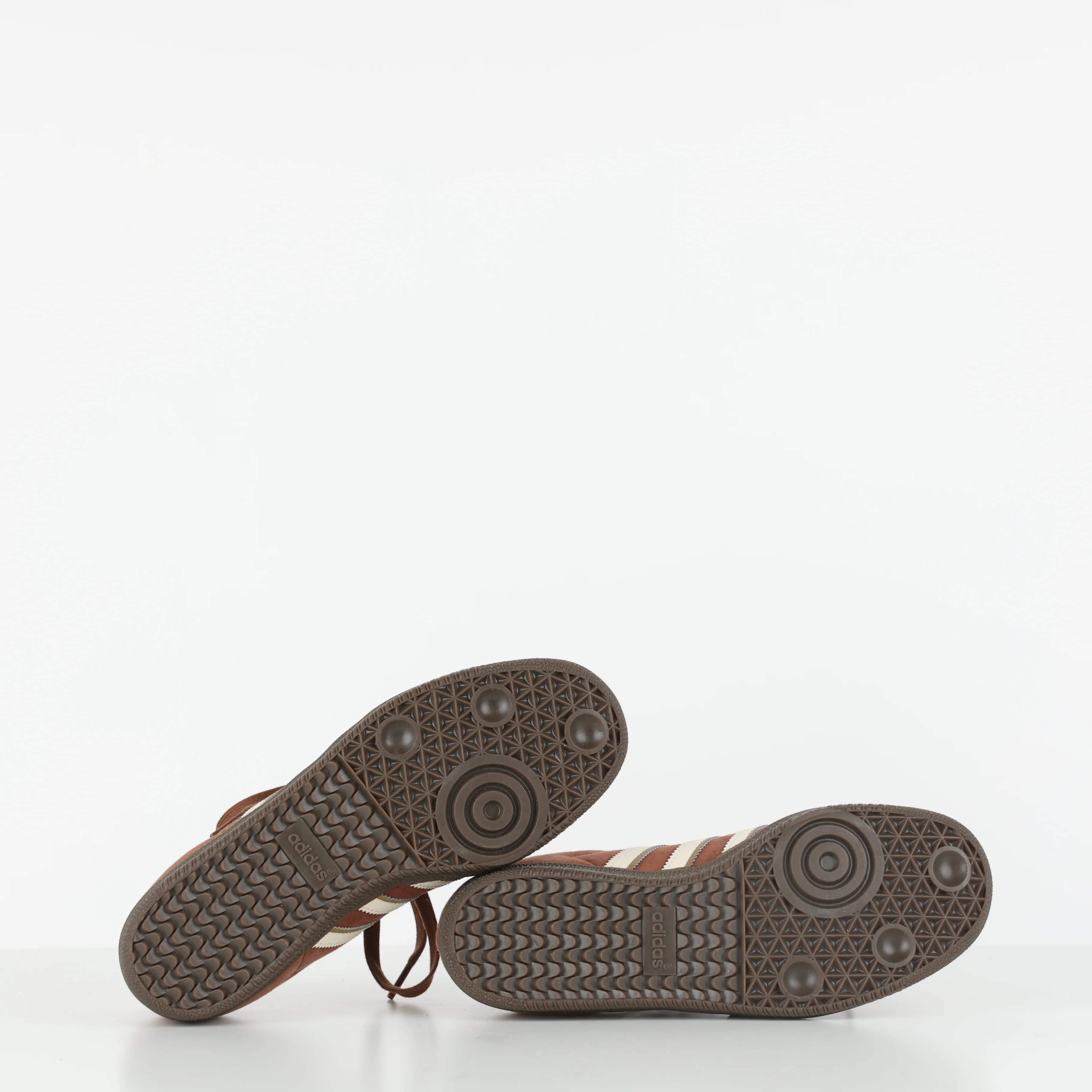 Trainers , Shoe Size 39 - Image 3