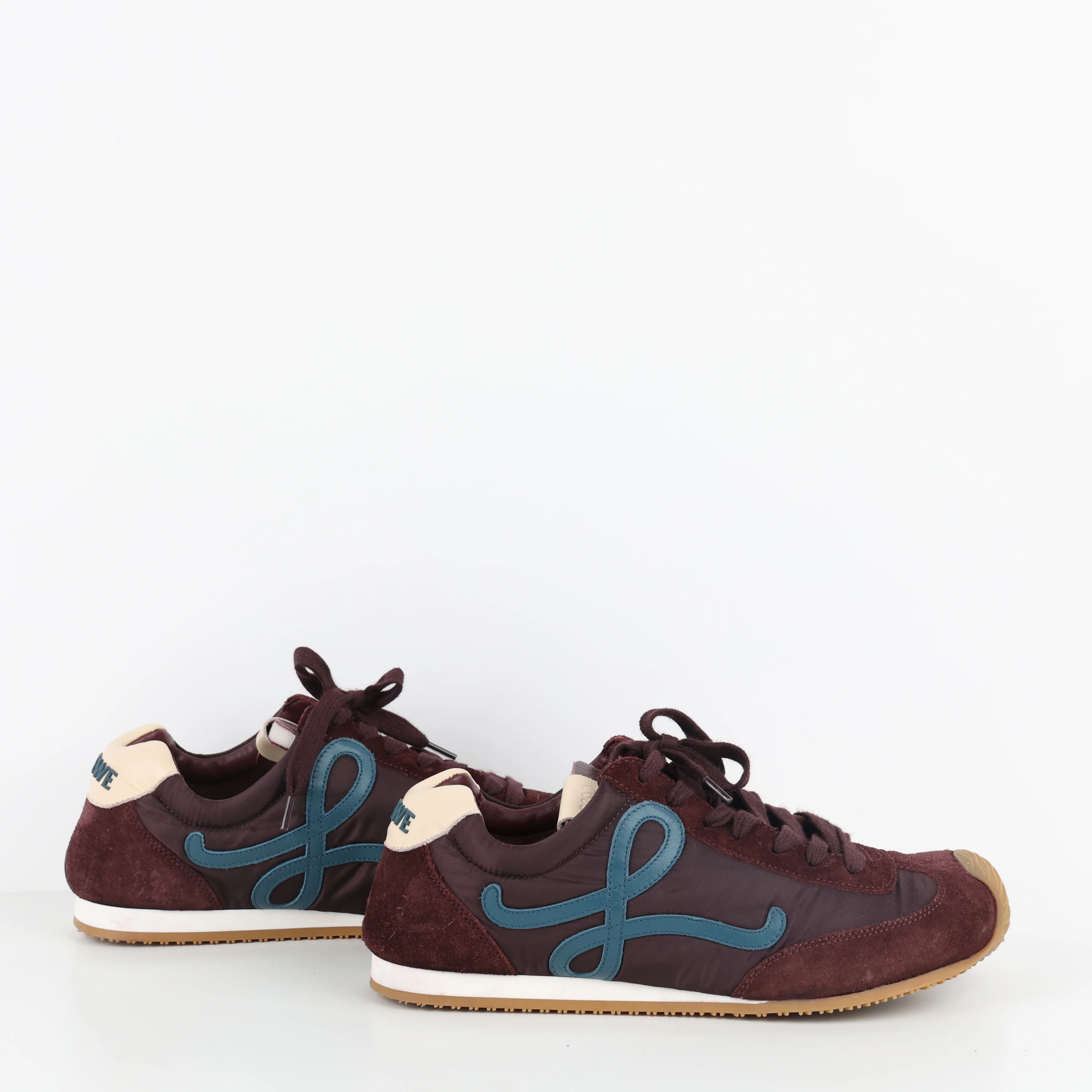 Trainers , Shoe Size 41 - Image 2