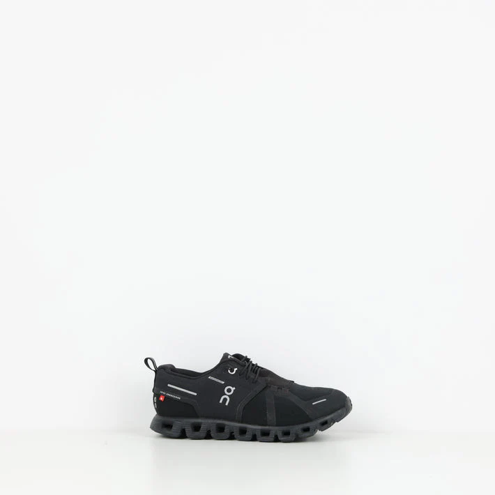 Trainers , Shoe Size 37