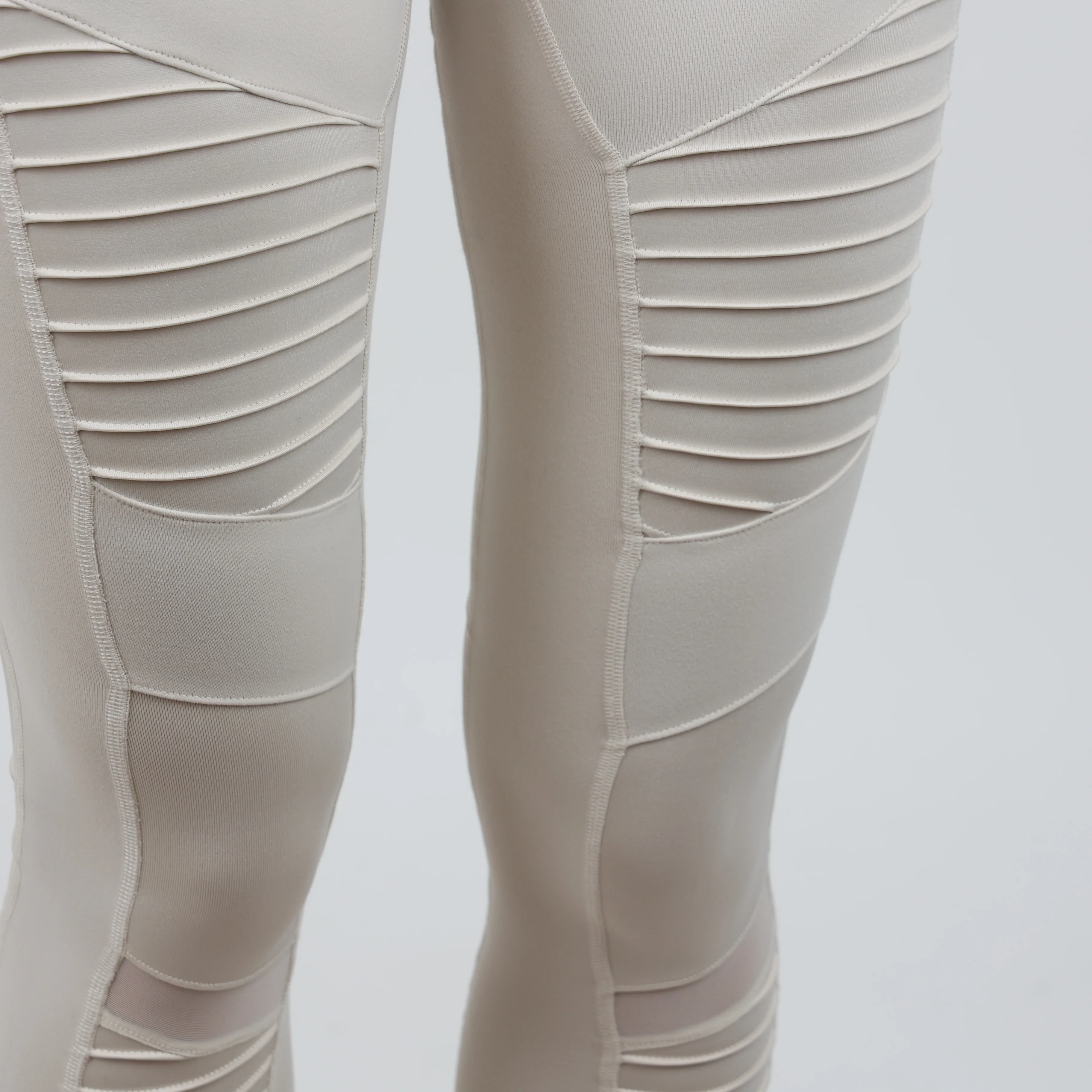 Trousers, UK Size 4 - Image 4