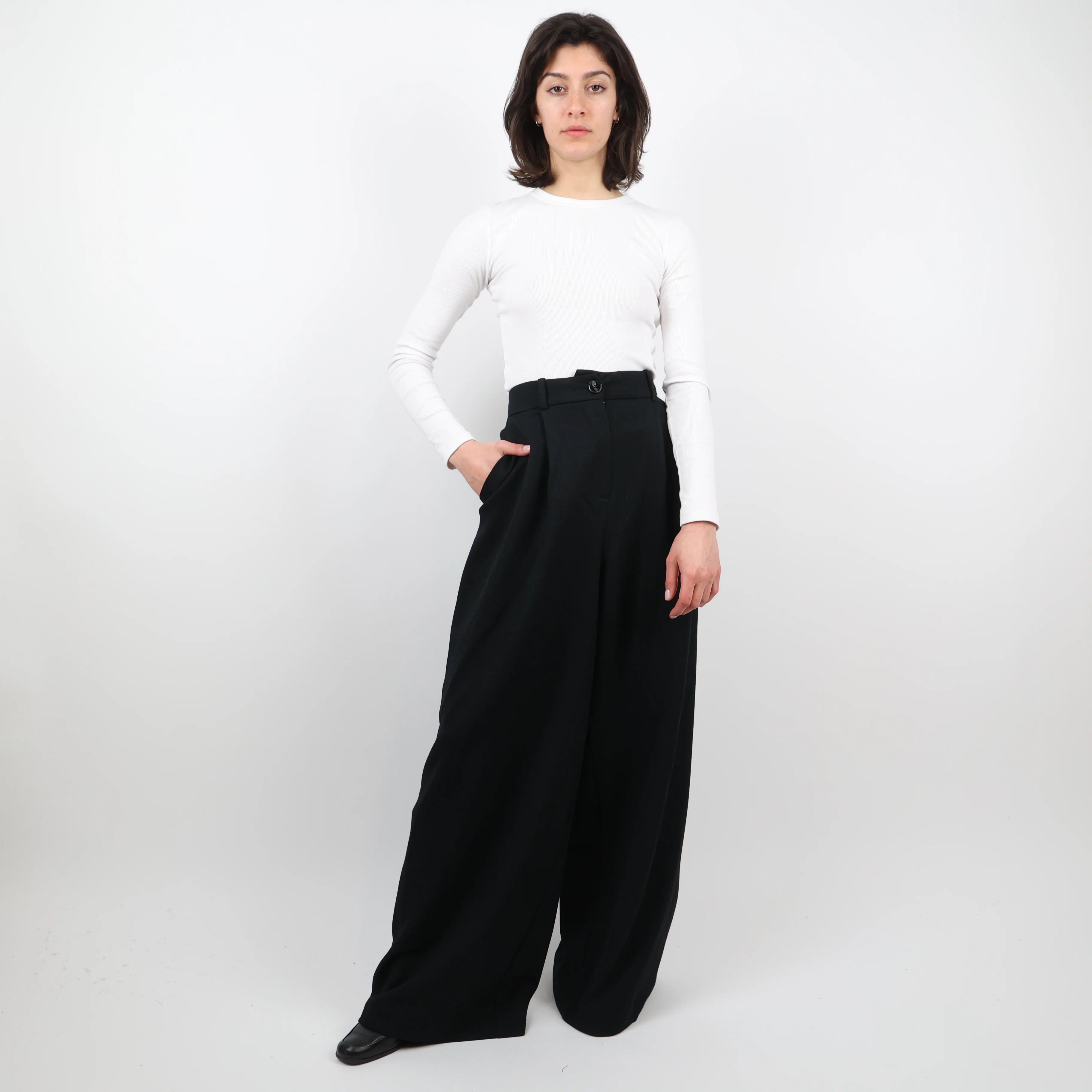 Trousers, Waist 30