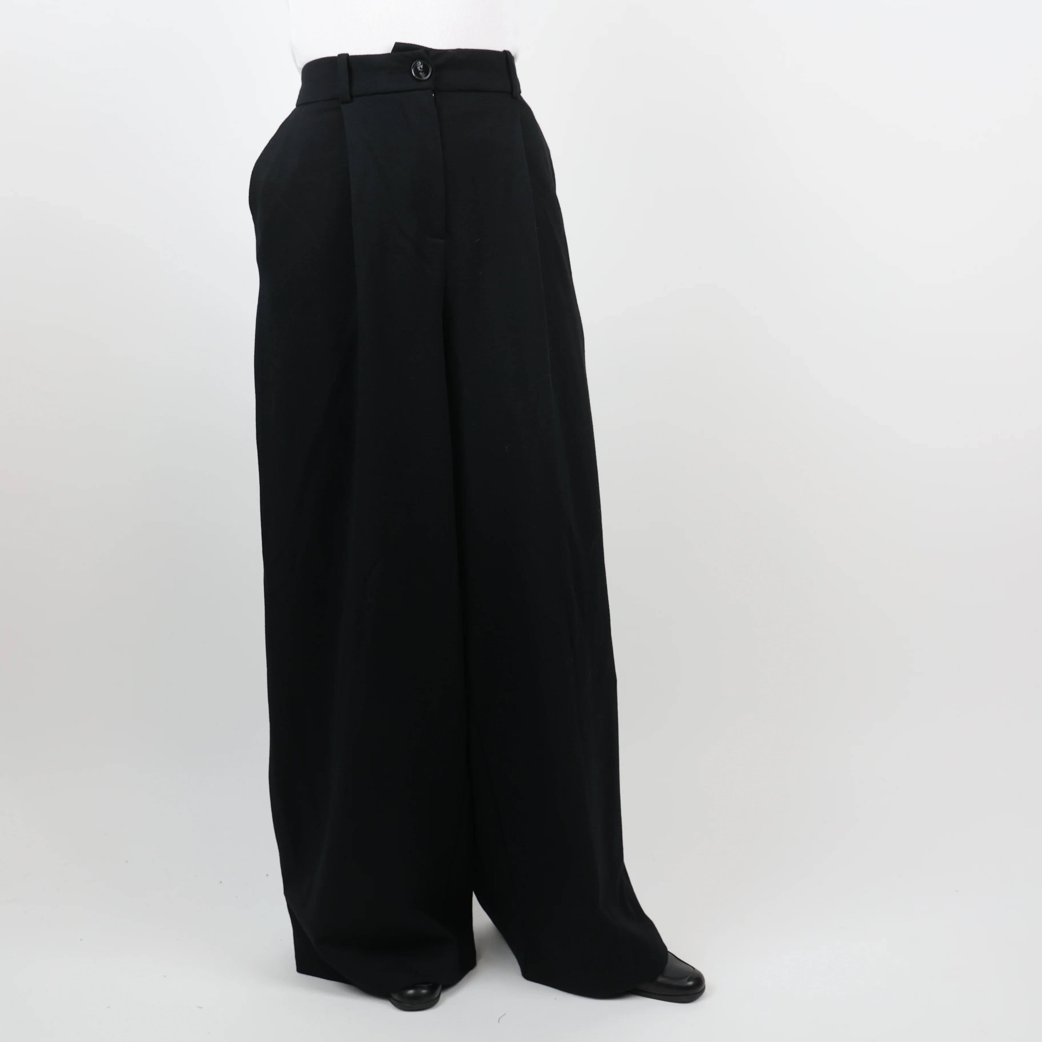 Trousers, Waist 30 - Image 2